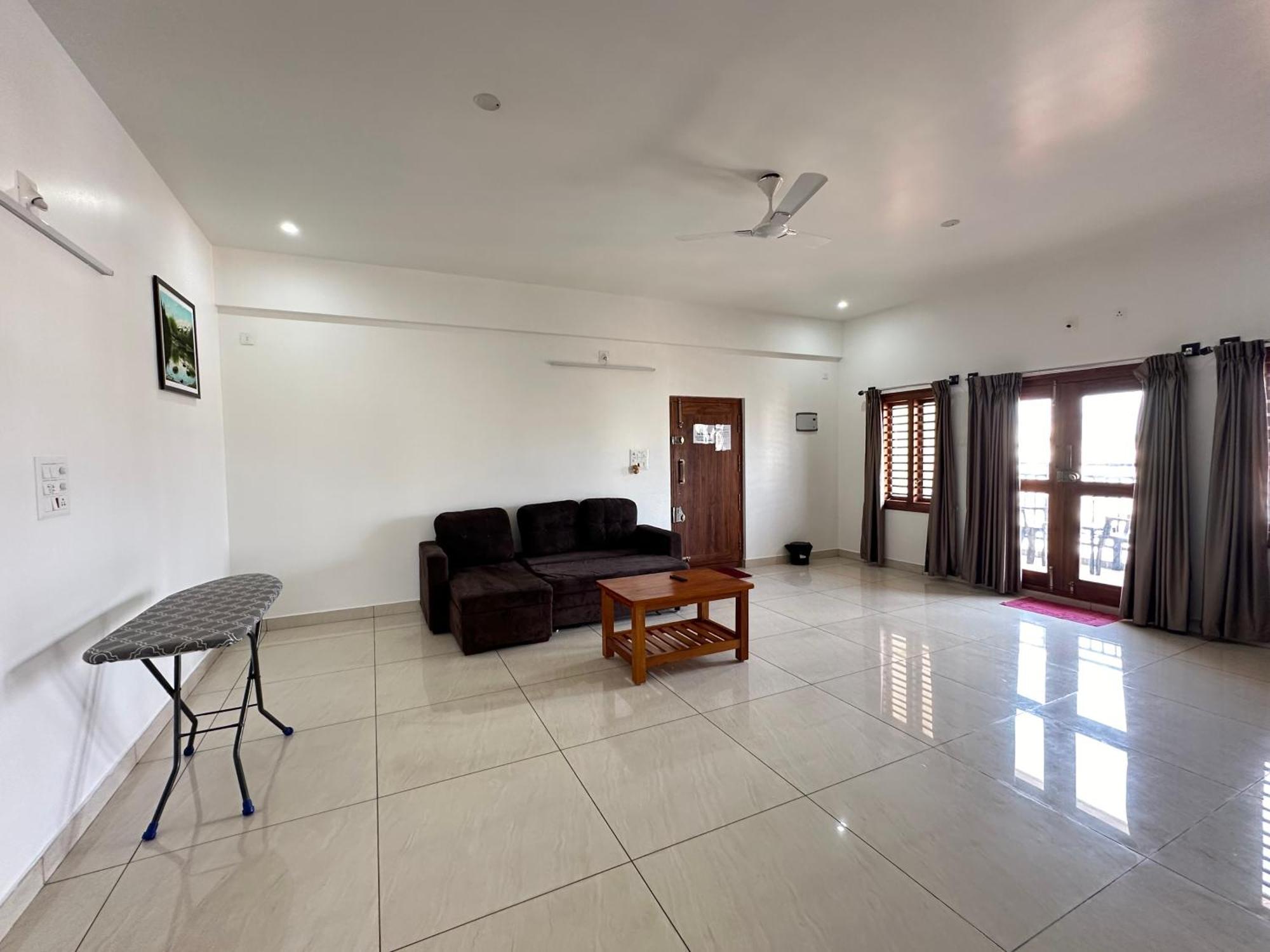 Ss Luxury Comforts A 2Bhk Service Apartment Chikmagalur Luaran gambar
